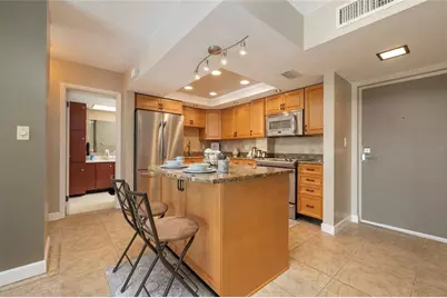 4900 Brittany Drive S #613, Saint Petersburg, FL 33715 - Photo 5