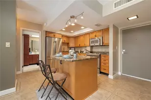 4900 Brittany Dr S, Saint Petersburg, FL 33715 - Photo 5