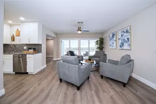 415 Mission Hills Ave, Temple Terrace, FL 33617 - Photo 13