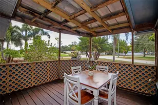 7401 13th Ave N, Saint Petersburg, FL 33710 - Photo 9