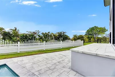 6526 Simone Shores Circle, Apollo Beach, FL 33572 - Photo 79