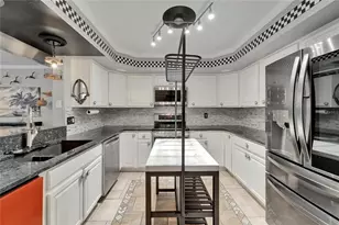 644 Yardarm Dr, Apollo Beach, FL 33572 - Photo 17