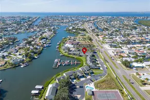 644 Yardarm Dr, Apollo Beach, FL 33572 - Photo 63