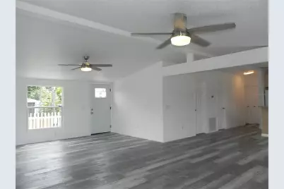 8607 Parkway Circle, Riverview, FL 33569 - Photo 3