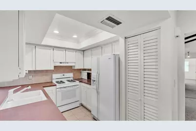 454 San Jose Drive, Winter Haven, FL 33884 - Photo 17