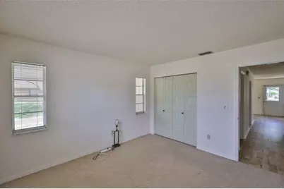 1904 Canterbury Lane #18, Sun City Center, FL 33573 - Photo 27
