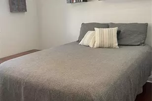 210 5th Ave S, Saint Petersburg, FL 33701 - Photo 25