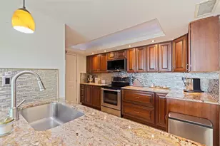 6265 Sun Blvd, Saint Petersburg, FL 33715 - Photo 9