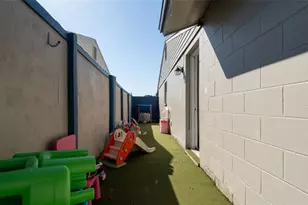 12416 Queensland Ln, Tampa, FL 33625 - Photo 43