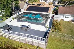 12416 Queensland Ln, Tampa, FL 33625 - Photo 3