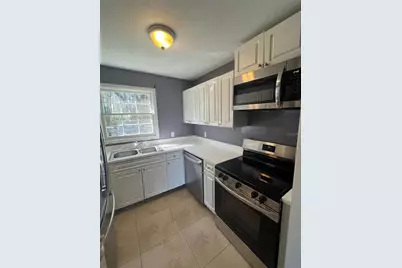 13709 Juniper Blossom Drive #0, Tampa, FL 33618 - Photo 5