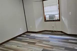 10104 Loetscher Ln, Lithia, FL 33547 - Photo 7