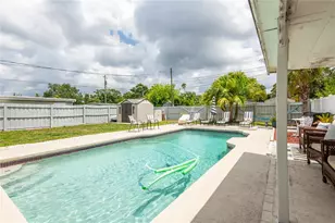 1512 56th Ave N, Saint Petersburg, FL 33703 - Photo 31