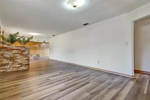 3741 Keystone Rd, Tarpon Springs, FL 34688 - Photo 11