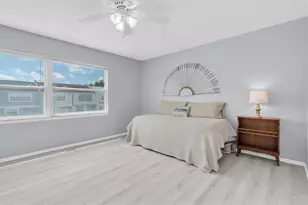 3041 S Pines Dr, Largo, FL 33771 - Photo 5