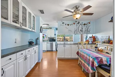 11296 90th Avenue, Seminole, FL 33772 - Photo 3