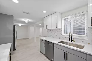 15025 Shark St, Hudson, FL 34667 - Photo 11