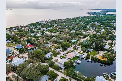 394 Georgia Avenue, Crystal Beach, FL 34681 - Photo 35