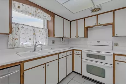 7002 Doreen Street, Tampa, FL 33617 - Photo 11