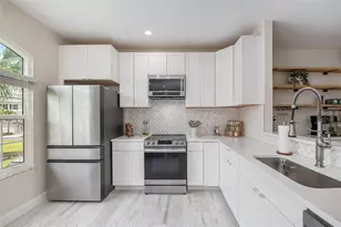 3147 Oyster Bayou Way, Clearwater, FL 33759 - Photo 5