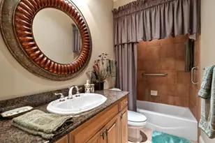 841 Ponce De Leon Dr, Saint Petersburg, FL 33715 - Photo 37