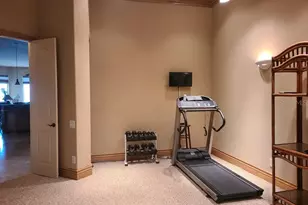 841 Ponce De Leon Dr, Saint Petersburg, FL 33715 - Photo 37