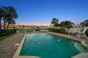 841 Ponce De Leon Dr, Saint Petersburg, FL 33715 - Photo 23