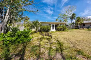11465 7th St E, Treasure Island, FL 33706 - Photo 41