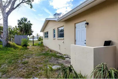 11465 7th Street E, Treasure Island, FL 33706 - Photo 47