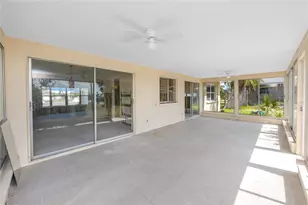 11465 7th St E, Treasure Island, FL 33706 - Photo 37