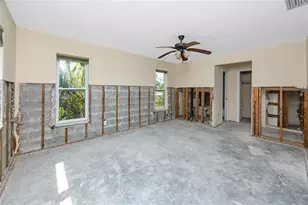 11465 7th St E, Treasure Island, FL 33706 - Photo 21
