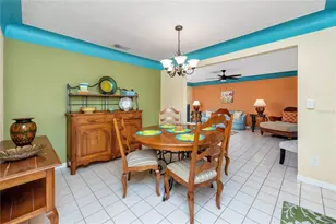 2096 Massachusetts Ave NE, Saint Petersburg, FL 33703 - Photo 13