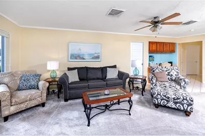 2096 Massachusetts Avenue NE, Saint Petersburg, FL 33703 - Photo 23