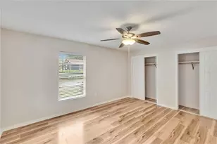 125 Picardy Villa Cir, Brandon, FL 33510 - Photo 23