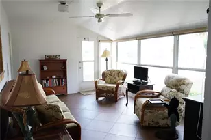 1719 Council Dr, Sun City Center, FL 33573 - Photo 23