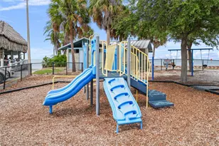 13704 Veronica Dr, Hudson, FL 34667 - Photo 45