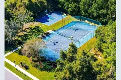 6121 Waters Way, Weeki Wachee, FL 34607 - Photo 5
