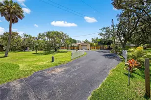 606 Dickman Dr SW, Ruskin, FL 33570 - Photo 39