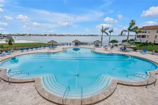 4900 Brittany Dr S, Saint Petersburg, FL 33715 - Photo 39