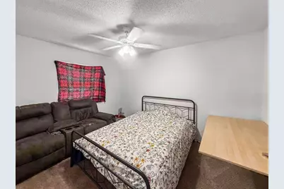 1009 Sagamore Drive, Seffner, FL 33584 - Photo 13