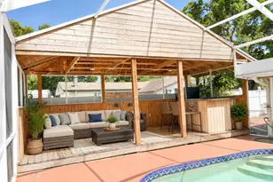 2523 Krueger Ln, Tampa, FL 33618 - Photo 41
