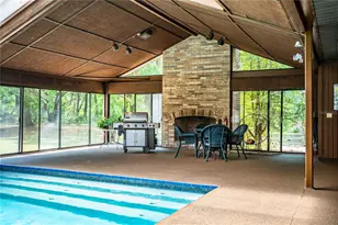 309 Hidden Lake Dr, Brandon, FL 33511 - Photo 21