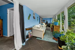 9945 47th Ave N, Saint Petersburg, FL 33708 - Photo 43