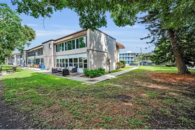 9945 47th Avenue N #210, Saint Petersburg, FL 33708 - Photo 53