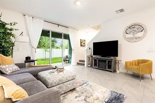 16624 Maude Dr, Wimauma, FL 33598 - Photo 9