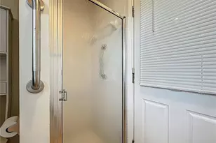 8822 Misty Creek Dr, Sarasota, FL 34241 - Photo 31