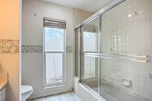 8822 Misty Creek Dr, Sarasota, FL 34241 - Photo 27