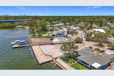 4771 Baywood Point Drive S, Gulfport, FL 33711 - Photo 39