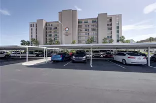 7600 Sun Island Dr S, South Pasadena, FL 33707 - Photo 1