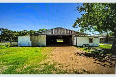 10502 Henderson Road, Tampa, FL 33625 - Photo 9